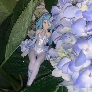 Flower garden miku